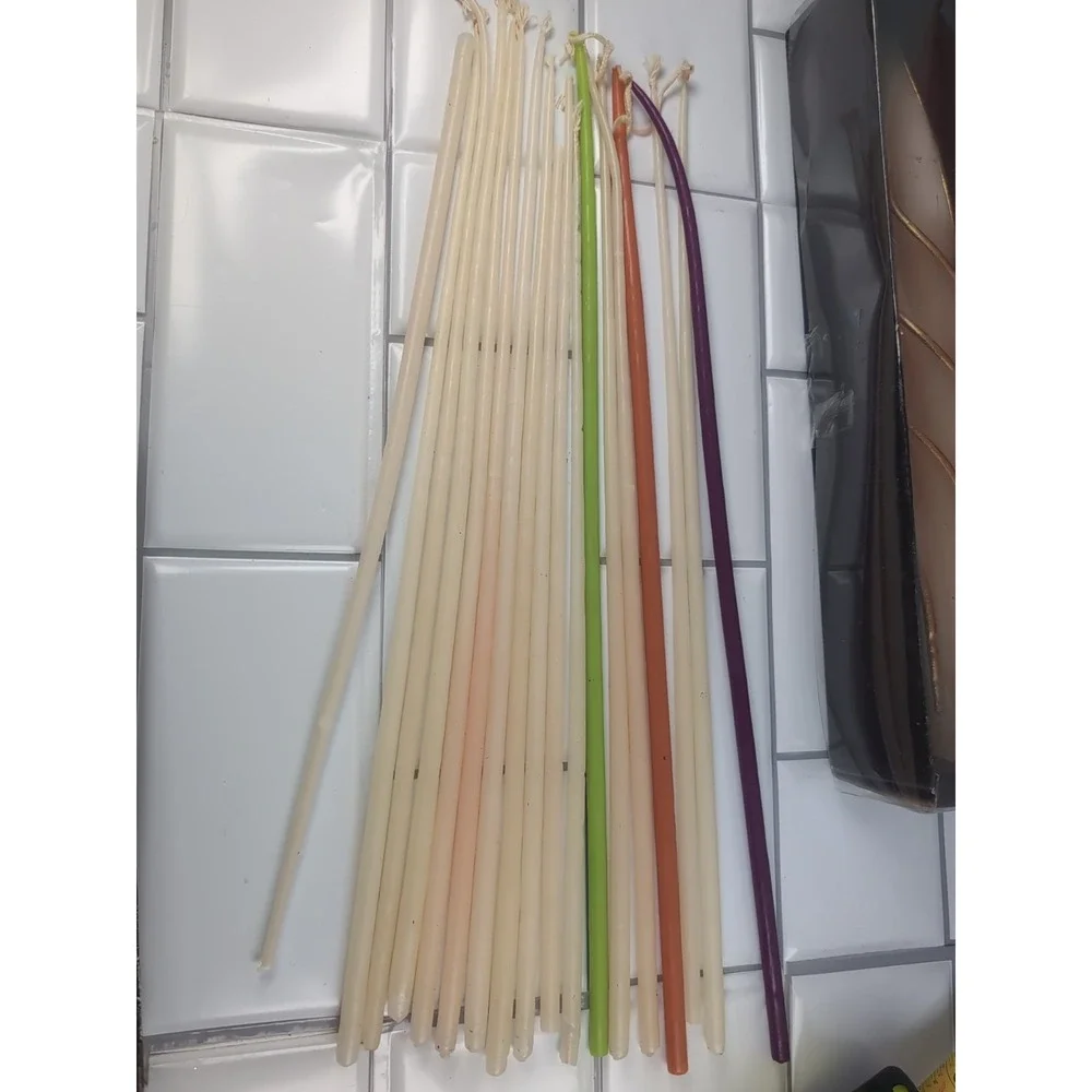 18 Vintage Long Tapered & 4 Feather Spiral Candles Unused Lot Retro